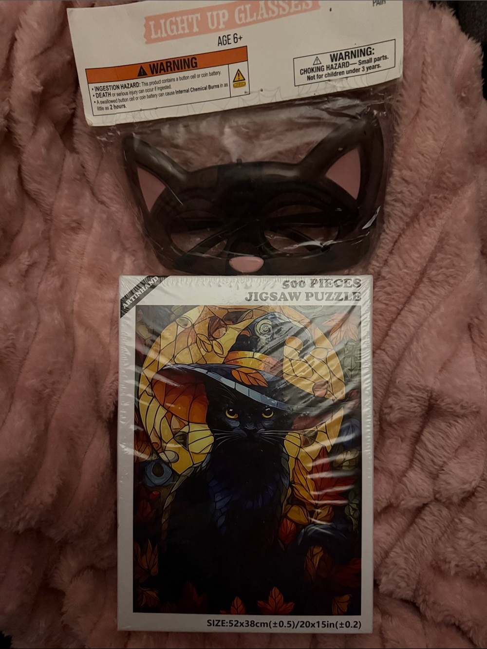 Light up cat glasses and artinand hand can puzzle